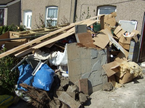 Organized and efficient home clearance process